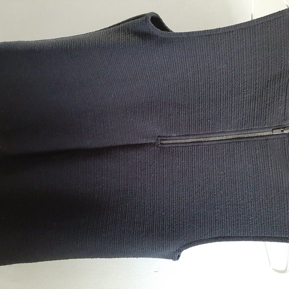 Banana Republic  Black Dressy Tank Top Small - Picture 4 of 8